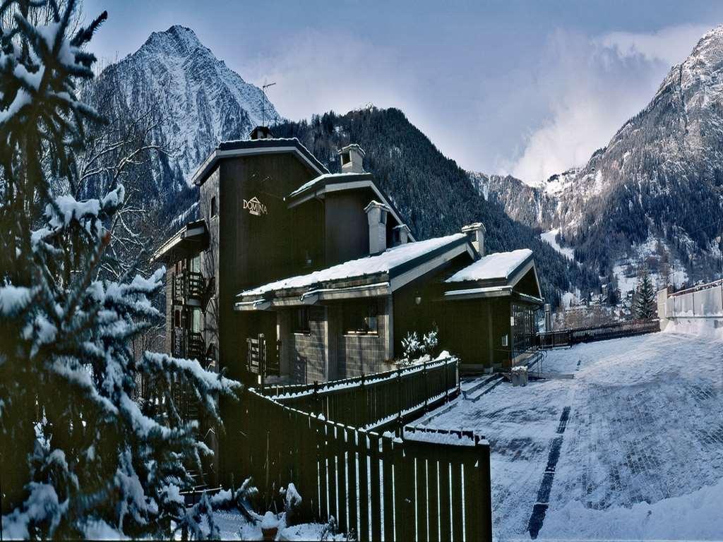 Hotel Les Jumeaux كورمايور الغرفة الصورة